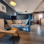 Gross, 8 Personen, 5 Zimmer, 2 Baeder Appartamento