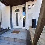 Gross, 8 Personen, 5 Zimmer, 2 Baeder Oerlinghausen
