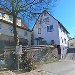 Gross, 8 Personen, 5 Zimmer, 2 Baeder * Oerlinghausen