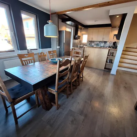 Gross, 8 Personen, 5 Zimmer, 2 Baeder * Oerlinghausen