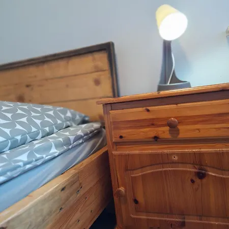 Gross, 8 Personen, 5 Zimmer, 2 Baeder Apartamento Oerlinghausen