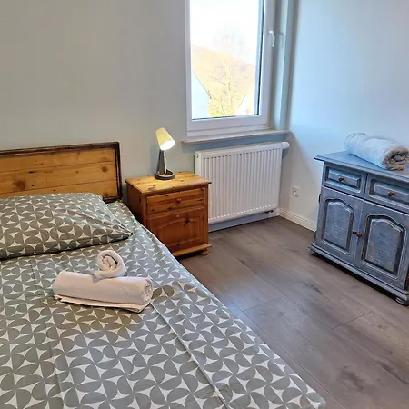 Gross, 8 Personen, 5 Zimmer, 2 Baeder * Oerlinghausen