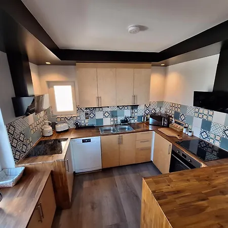 Gross, 8 Personen, 5 Zimmer, 2 Baeder * Oerlinghausen