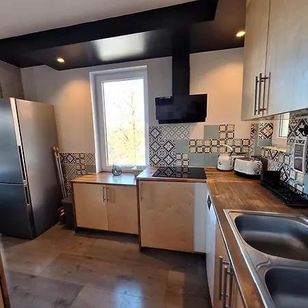 Gross, 8 Personen, 5 Zimmer, 2 Baeder Apartment Oerlinghausen