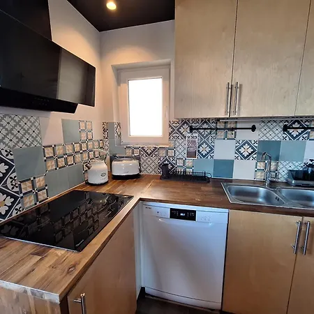 Apartment Gross, 8 Personen, 5 Zimmer, 2 Baeder *