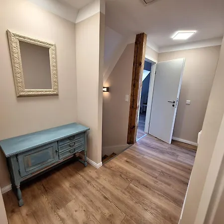 Gross, 8 Personen, 5 Zimmer, 2 Baeder * Oerlinghausen