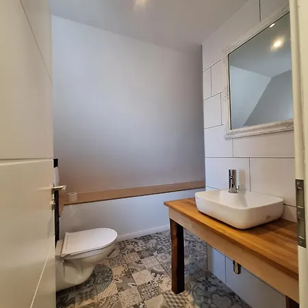 Gross, 8 Personen, 5 Zimmer, 2 Baeder * Oerlinghausen