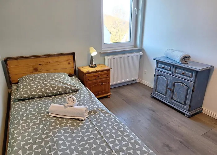 Gross, 8 Personen, 5 Zimmer, 2 Baeder * Oerlinghausen