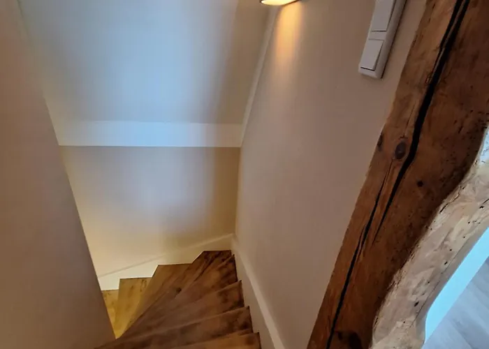 Gross, 8 Personen, 5 Zimmer, 2 Baeder