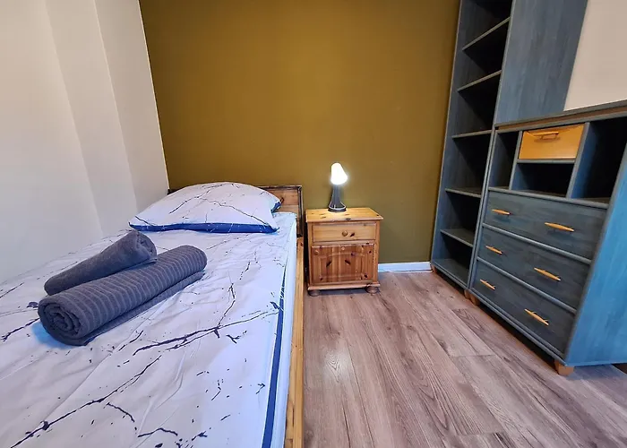 Gross, 8 Personen, 5 Zimmer, 2 Baeder Апартаменты *