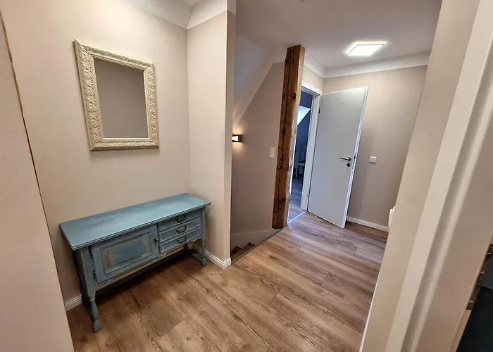 Gross, 8 Personen, 5 Zimmer, 2 Baeder * Эрлингхаузен